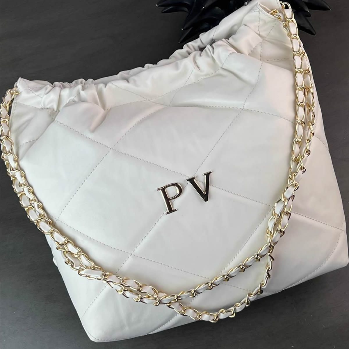 Dupe Grande | Bolso Esponjoso con Imán, con Cadena y Correa Ajustable