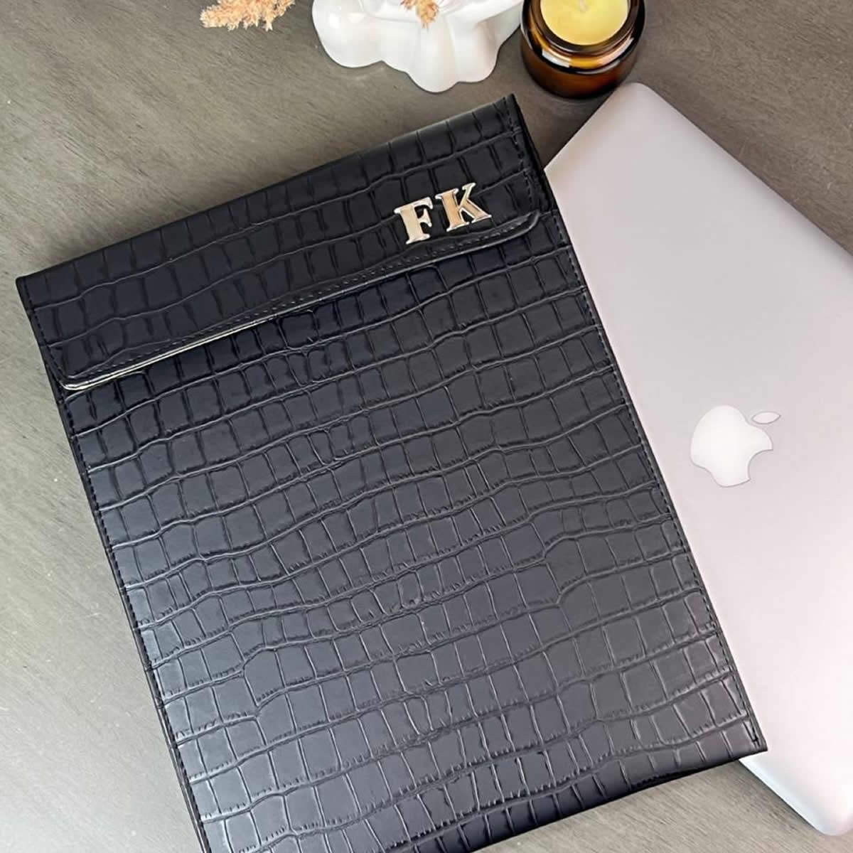 Porta iPad o Documentos | Material Sintético con Interior de Terciopelo