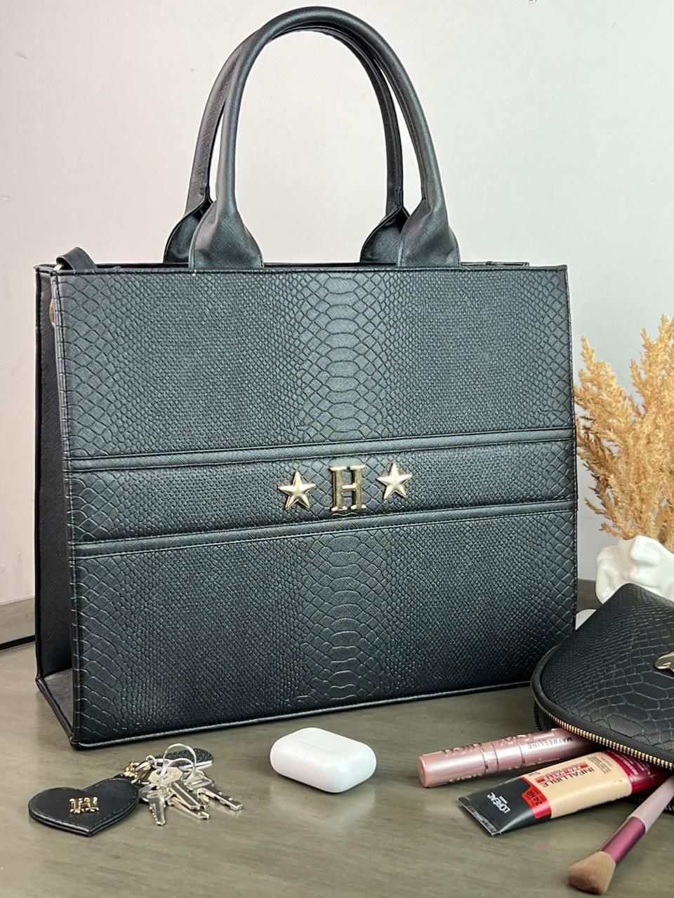 Tote Clásica Grande| Bolso Elegante con Imán y Correa Ajustable