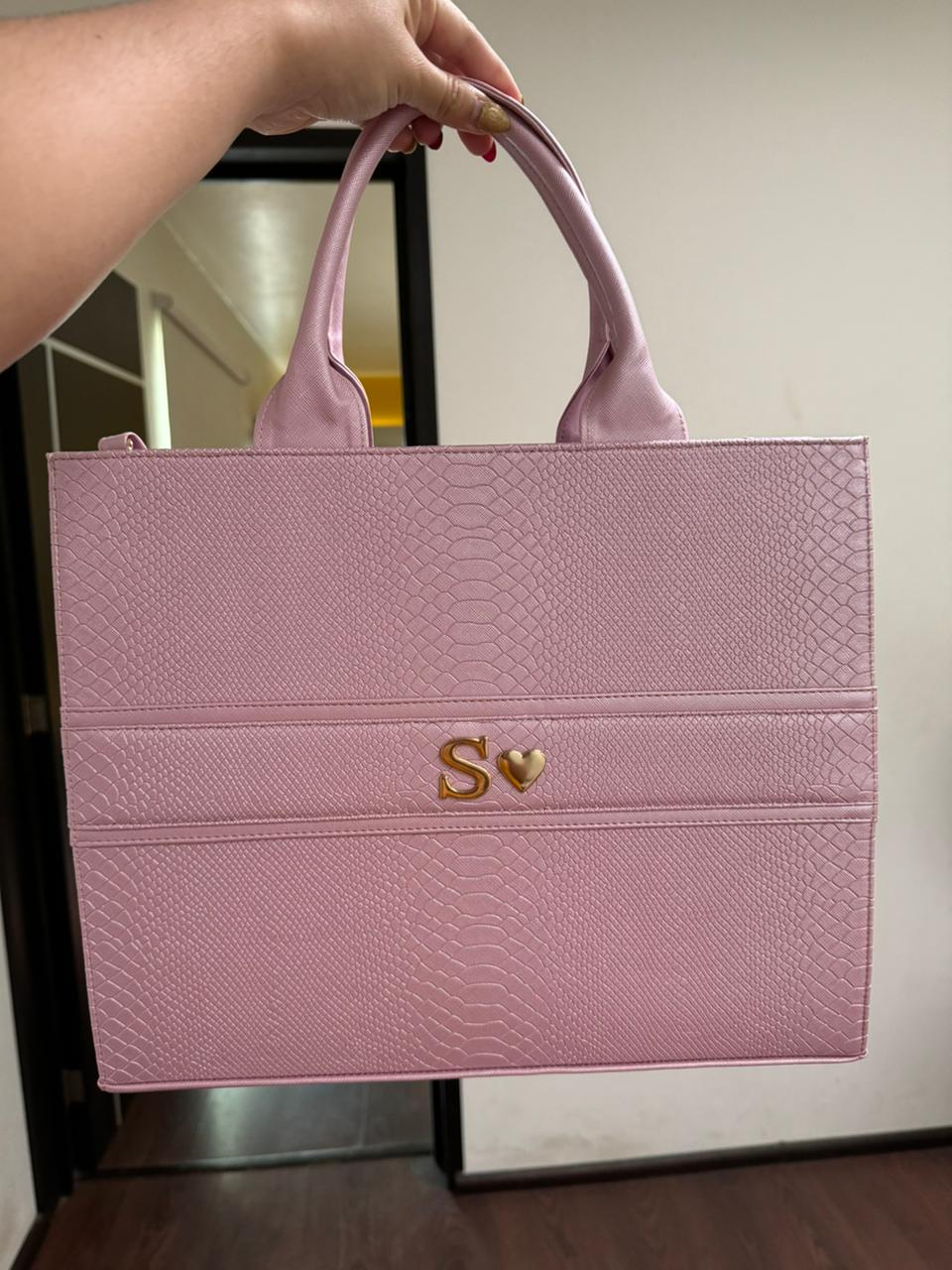 Tote Clásica Grande| Bolso Elegante con Imán y Correa Ajustable