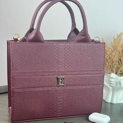 Tote Clásica Mediana | Bolso Elegante con Imán y Correa Ajustable