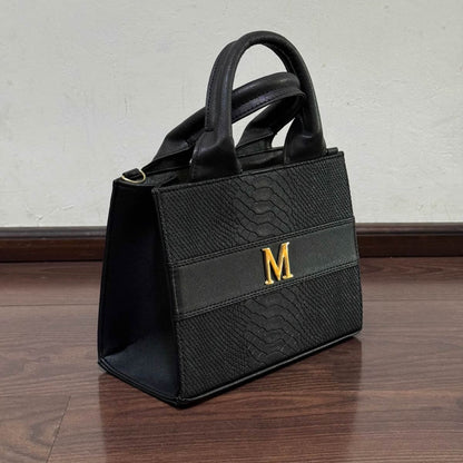 Tote Clásica Mini | Bolso Elegante con Imán y Correa Ajustable