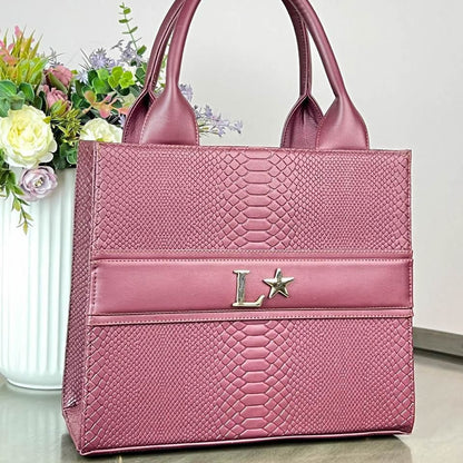 Tote Cleho Baby | Bolso Elegante con Cierre y Correa Ajustable